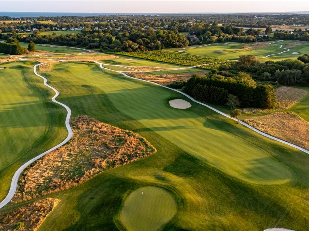 008-Summer Aerial_Fairway 6