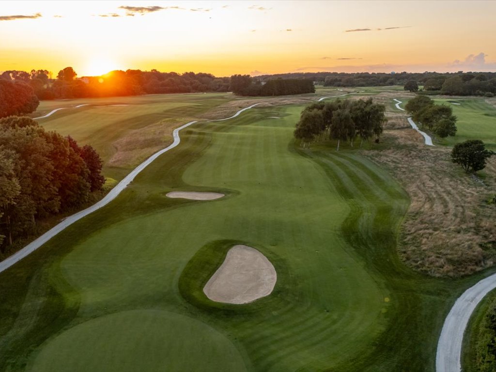 013-Summer Aerial_Fairway 11