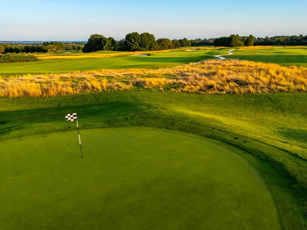 016-Summer Aerial_Hole 16